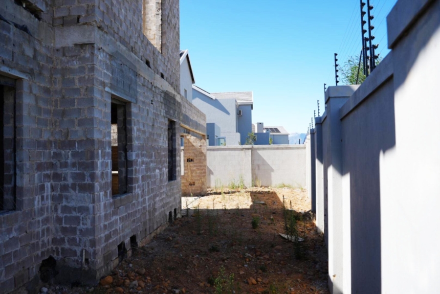 4 Bedroom Property for Sale in Klein Parys Western Cape